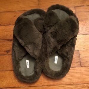Aerie Slippers